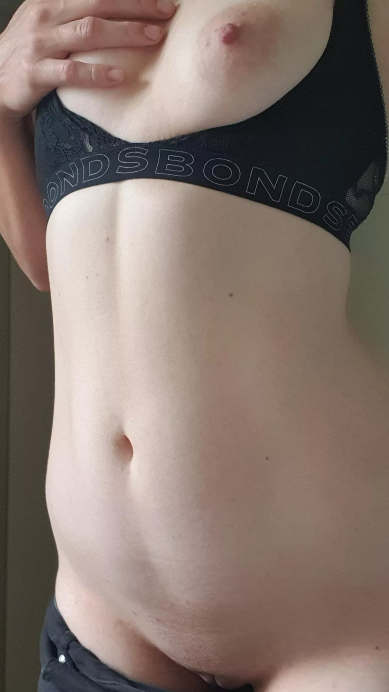 In need of a woman's touch (27f)