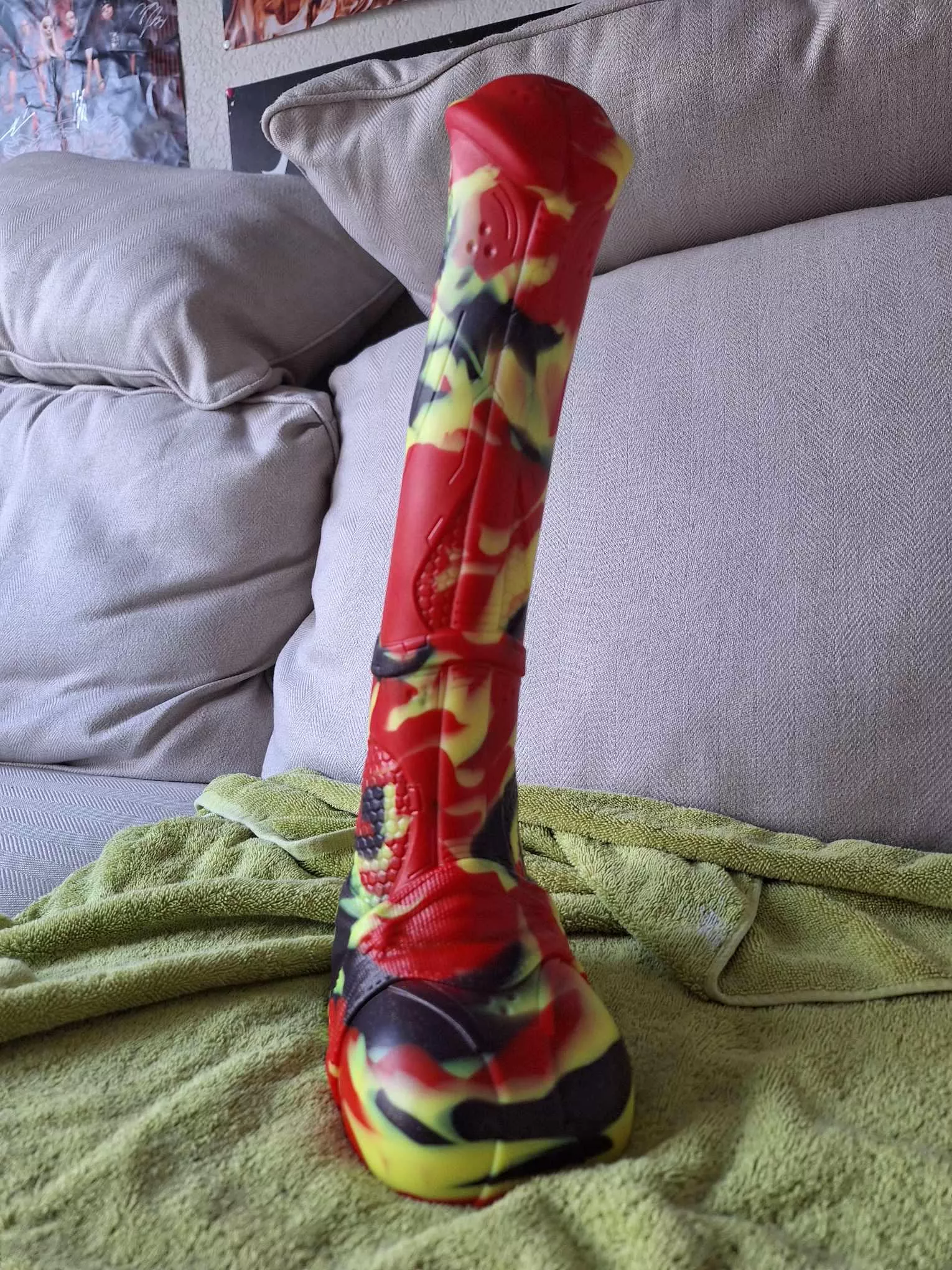 Long boi Vector: review 