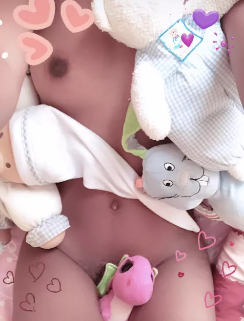 Look at all my plushies !!