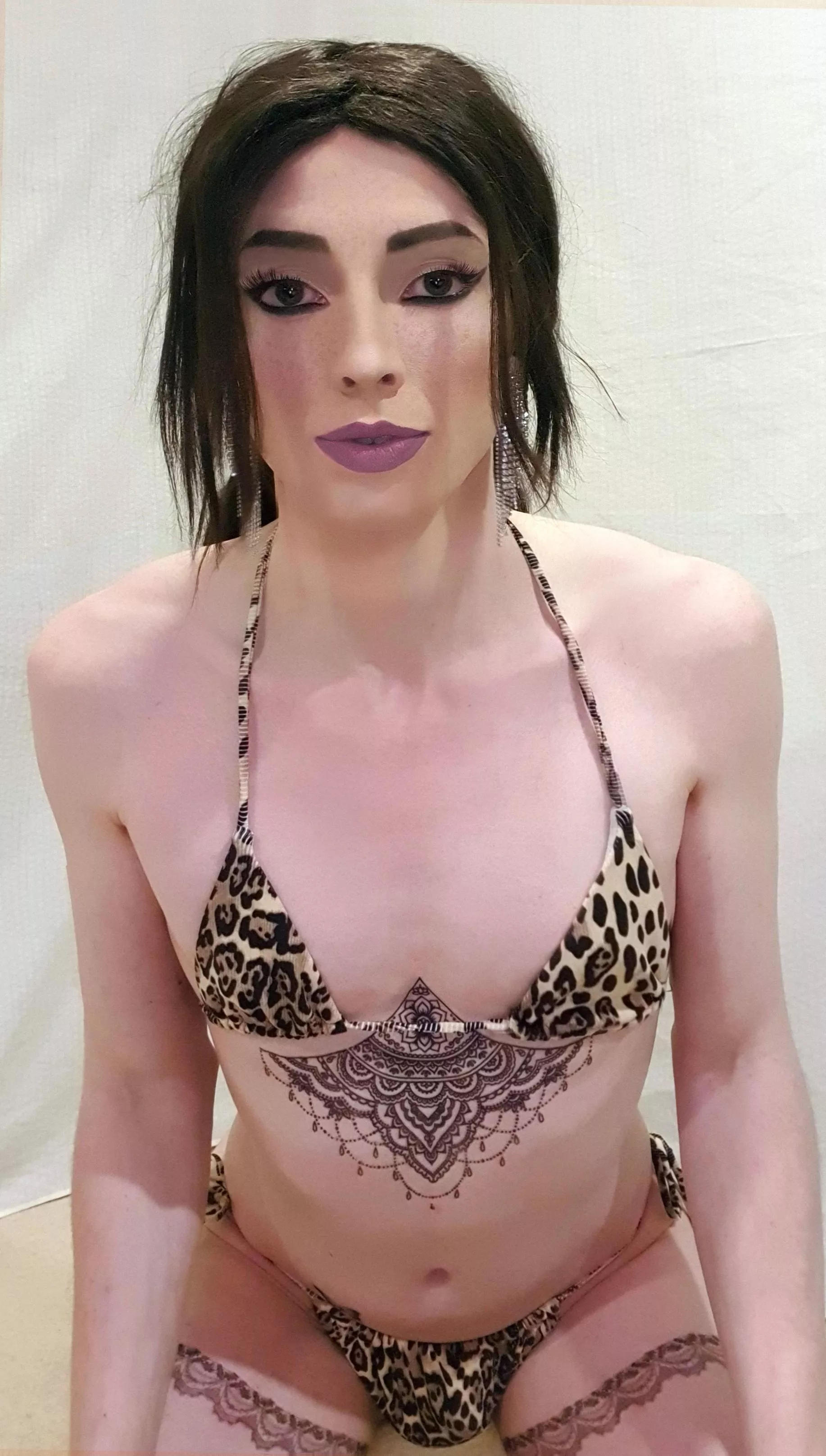 Natalie Mars is my hero so I tried doing my make up like her. Now who wants to jizz all over my freckles? 🤣