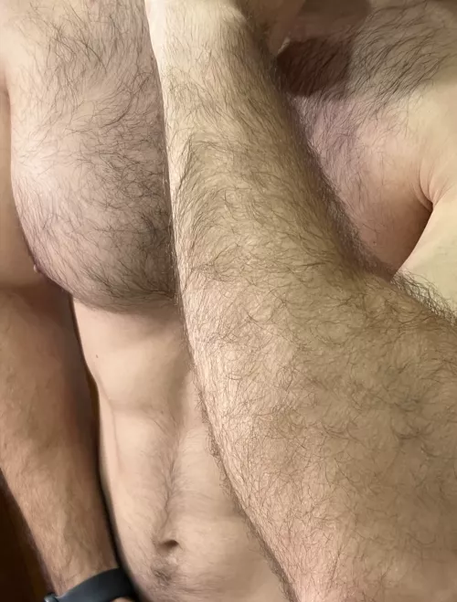 Now get this wet 👅