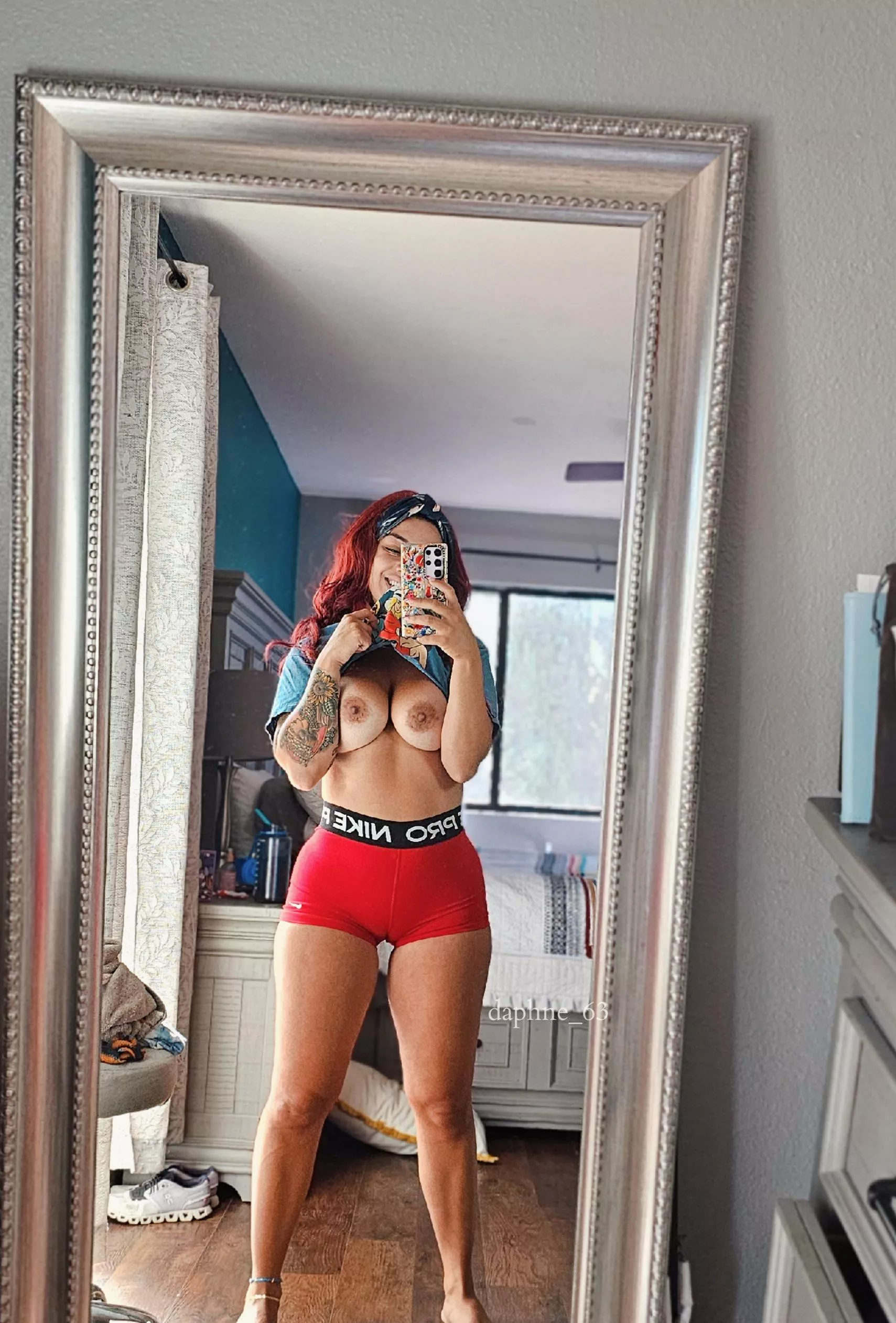 Quick milfie before heading to the gym...come spot me