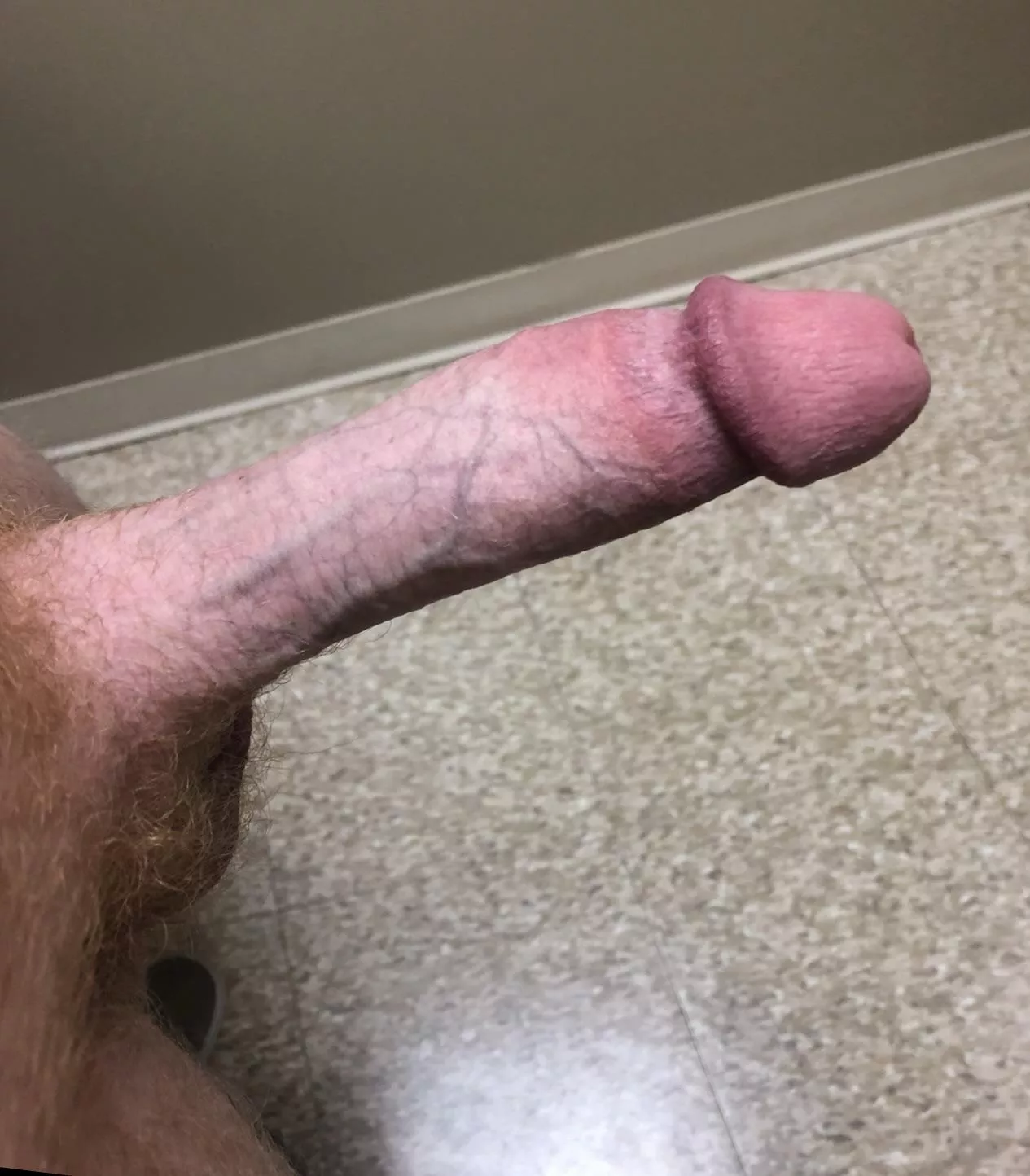 Show her how a cuck sucks cock