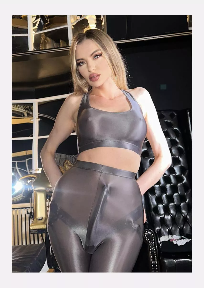 Undrr My leggings