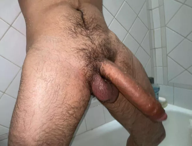 (40) 👋 if you’re sitting at home with your legs open wishing someone would pull your hair and put you in your fucking place