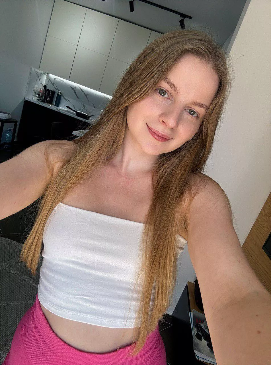 croptops are my favorite :) F21