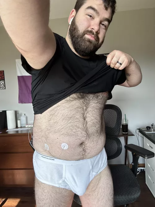 Happy Monday feat Fruit of the Loom