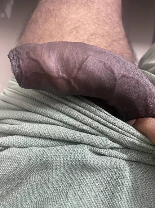 Hello , I’m new here , can I know your opinion on my uncut black dick 