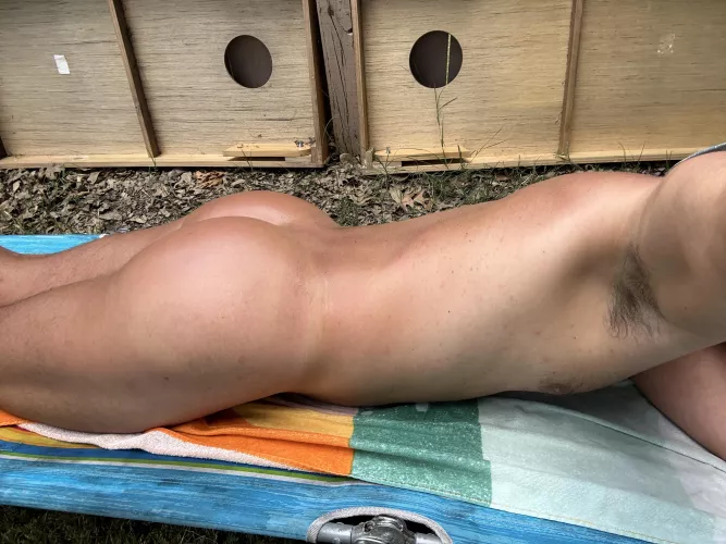 You like a tanned big ass