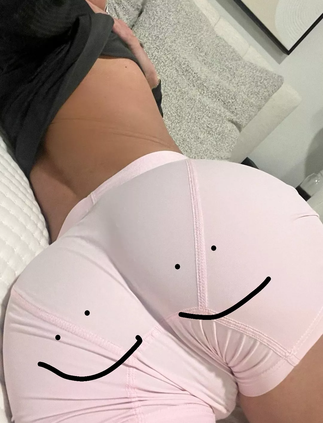 20 insta ywsprince boys text me 