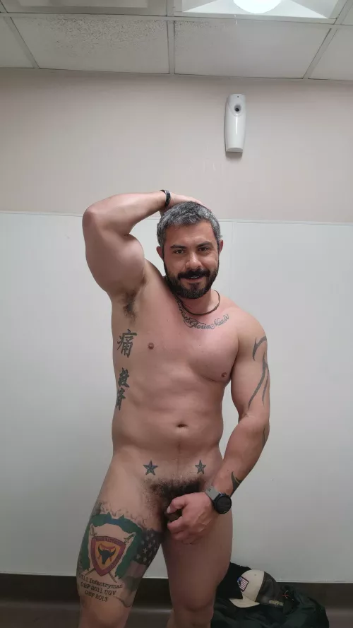 [36] What do you say to giving your friend's dad a massage after his workout?