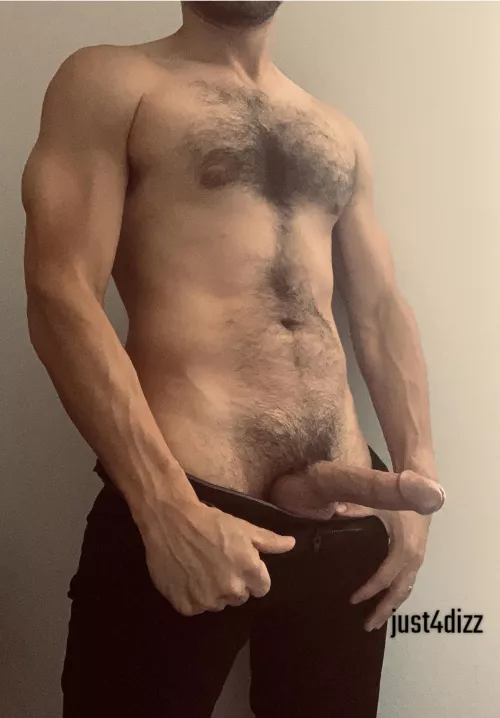 [37] I heard cut cocks are your thing…