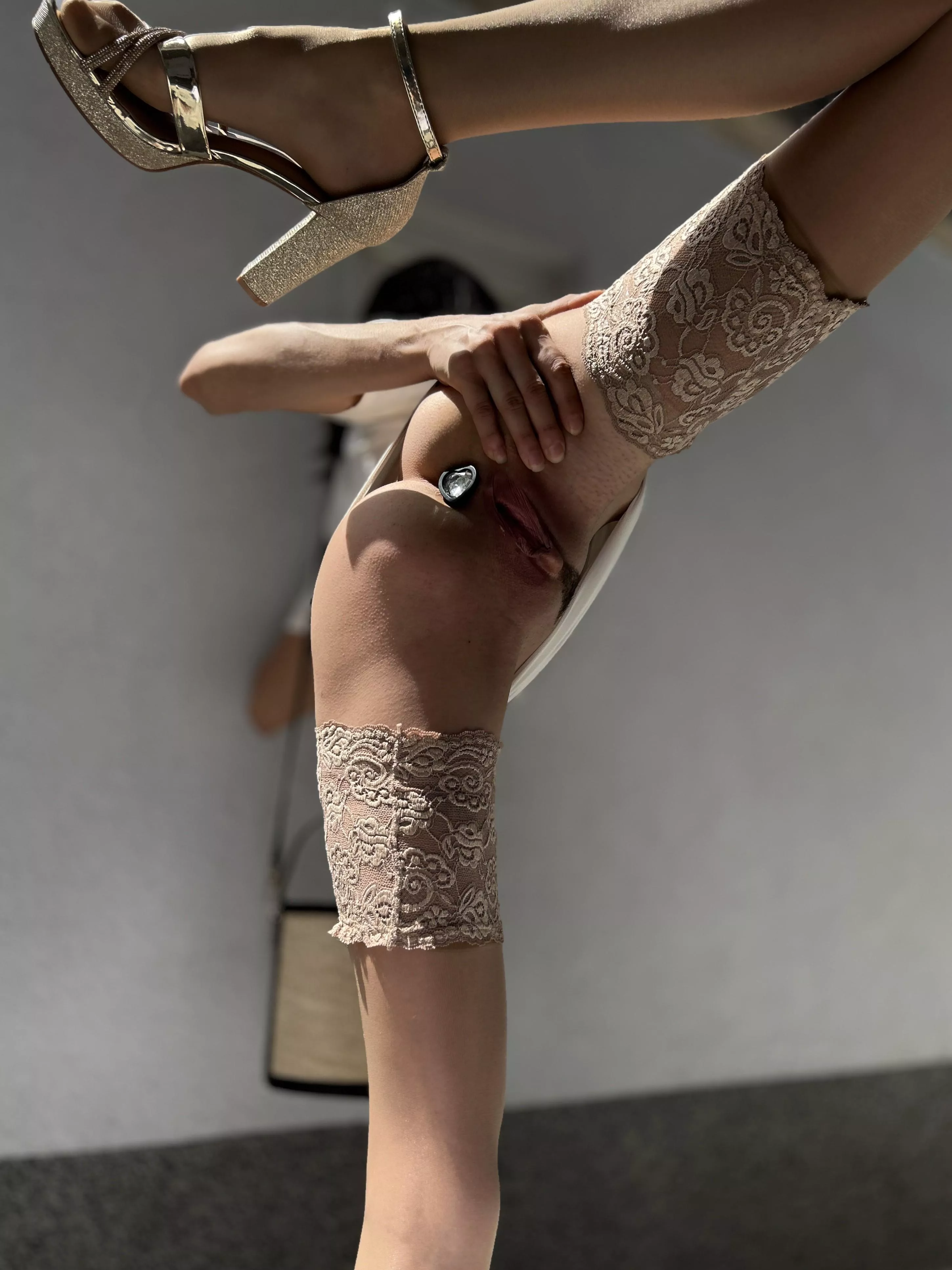 A little surprise under the skirt