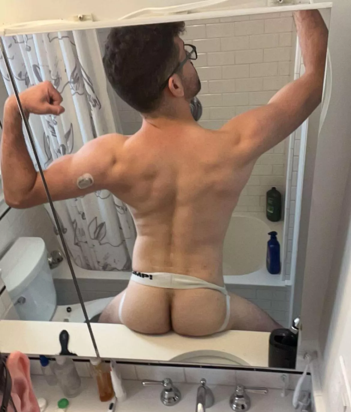 Been gaining a little weight how do I look [25]