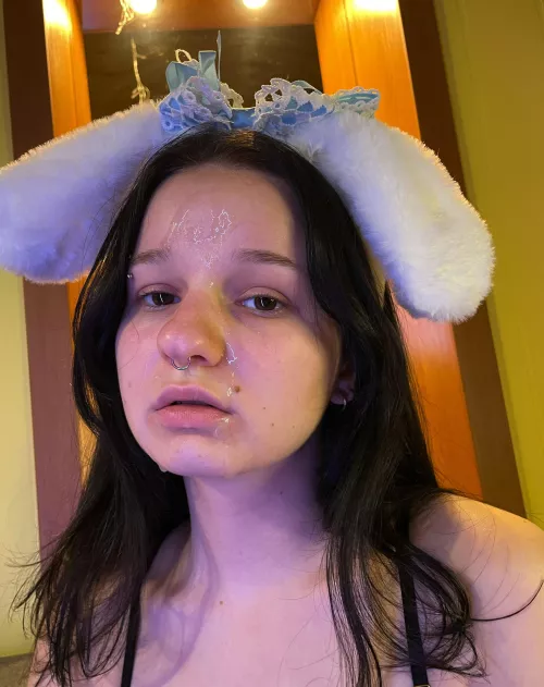 I hope your girlfriend lets you cum on my face