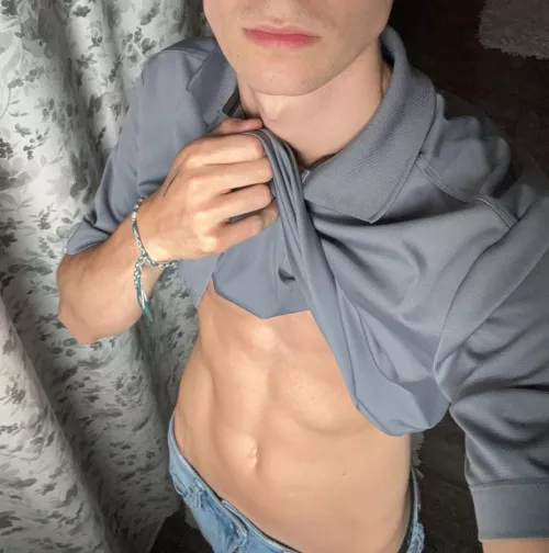 IM DL Just wanting some friends. Dm me if pics if you’re DL or straight.