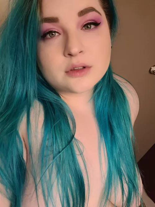 Mermaid hair bra vibes
