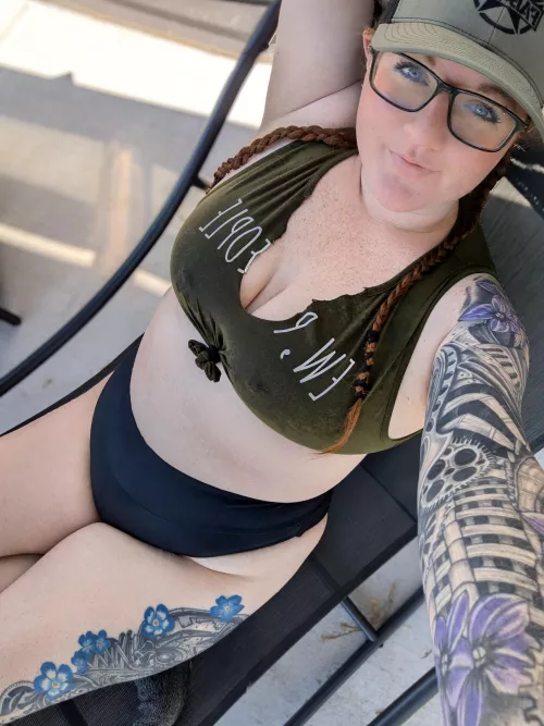 Time to enjoy some sun while I read 