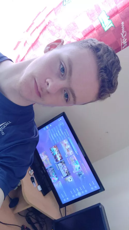 Time to play Just dance