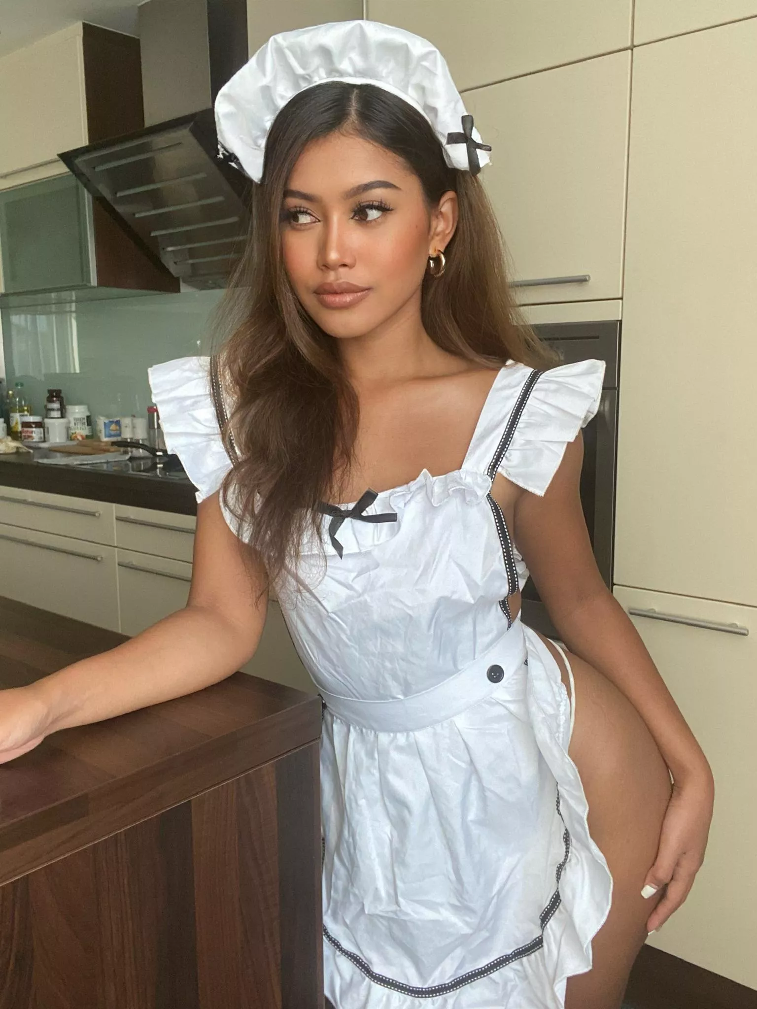 As your maid I shouldn't look at it, but when it's hard I just can't resist