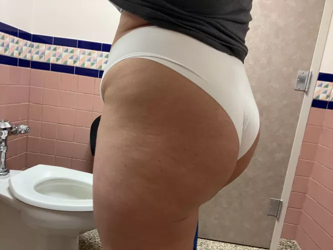 Do you consider this nurse a PAWG