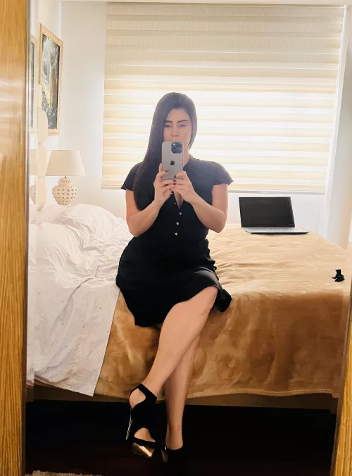 Empowered, ambitious, and unstoppable! 💼