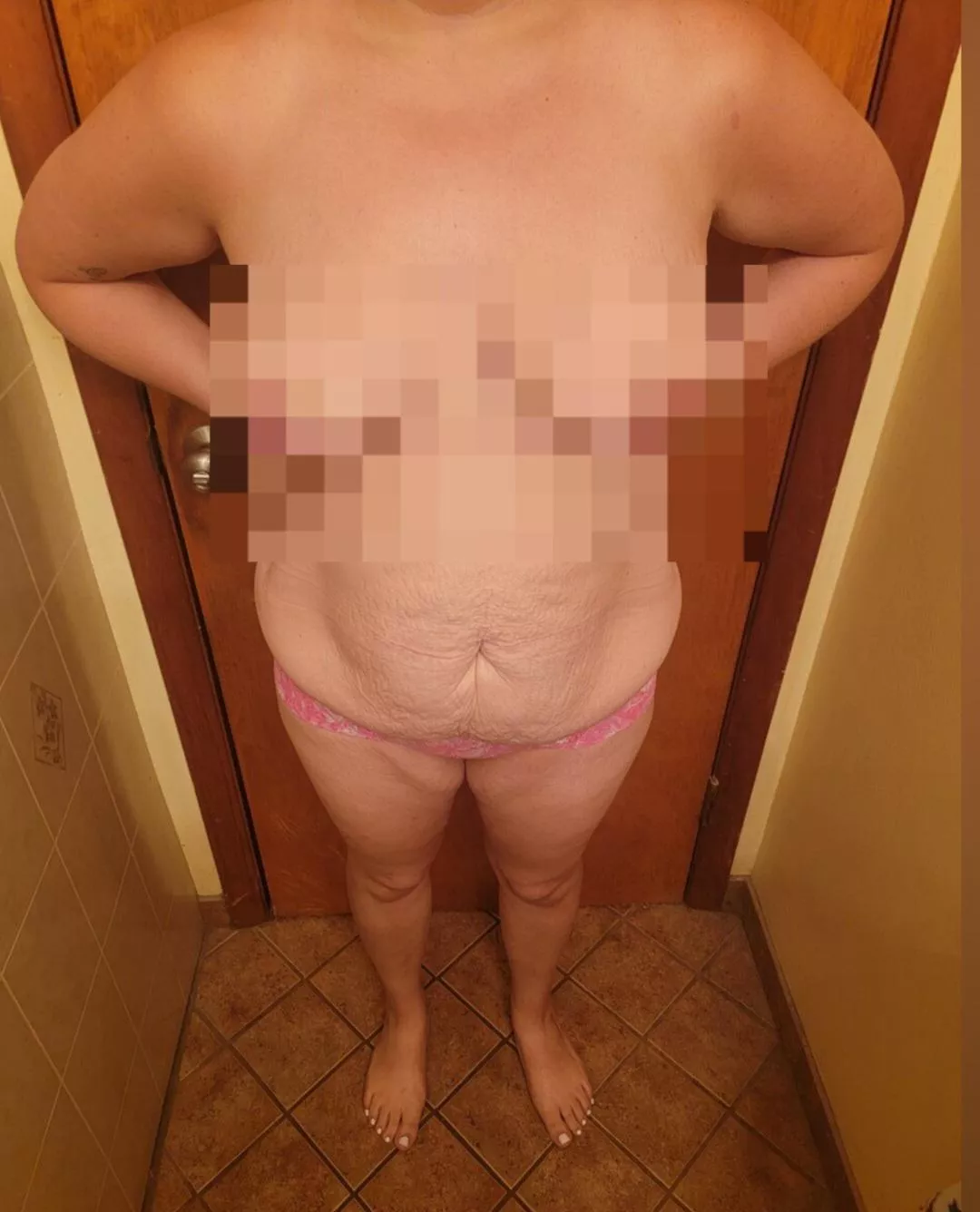 Horny MILF looking to please. Free link in comments.