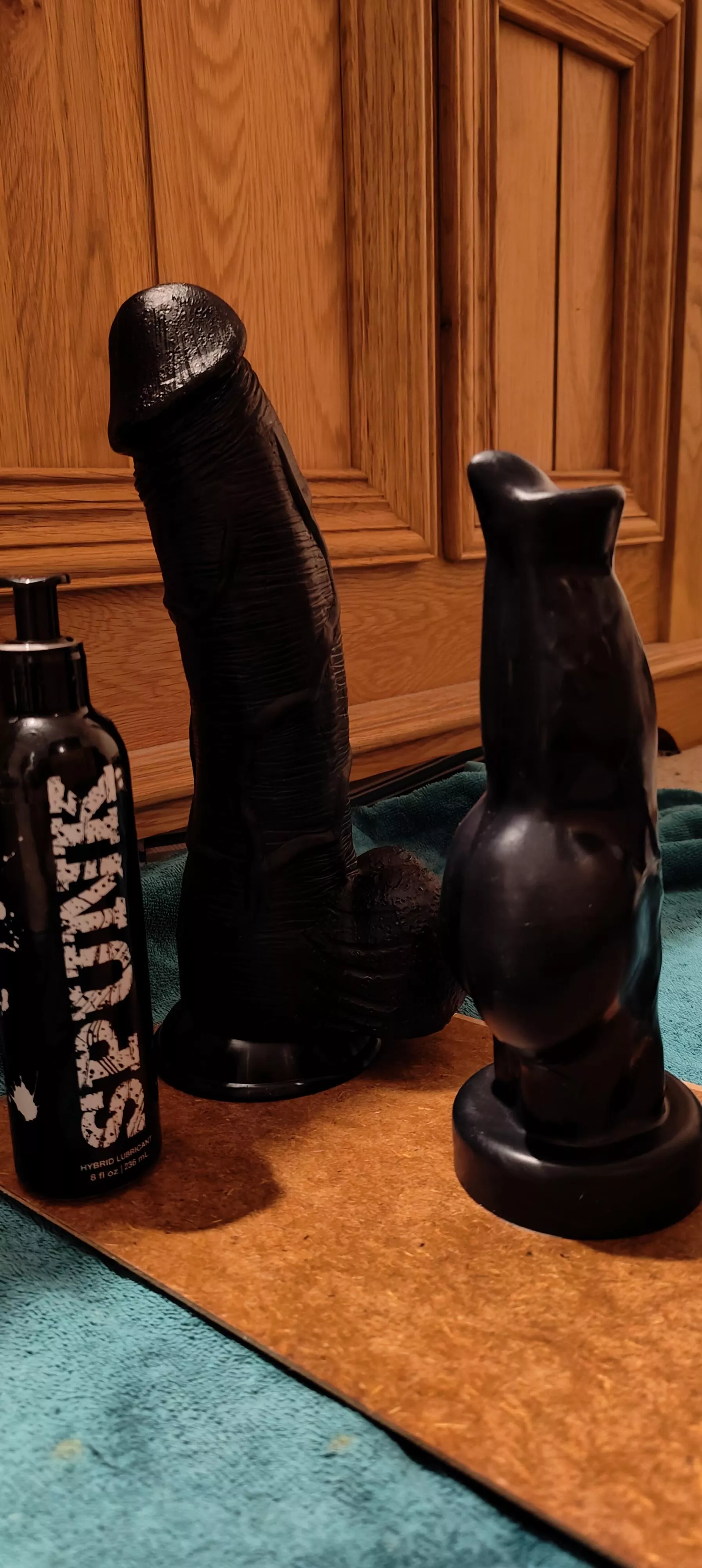 Horny, my morning fun today whilst missus is at work 