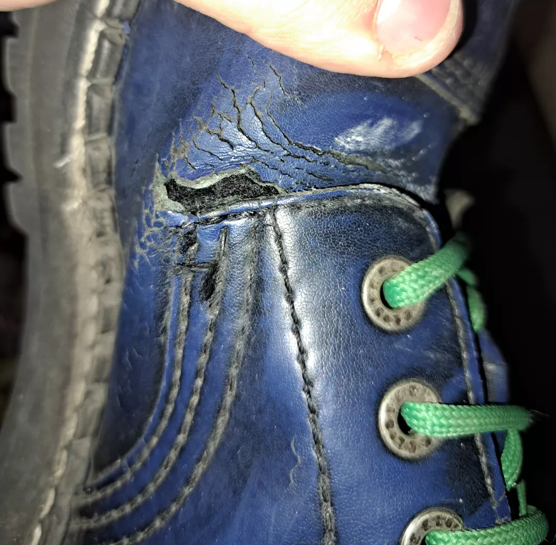 How problematic is this going to be over time and can it be fixed? If so, how? (STEEL boots)