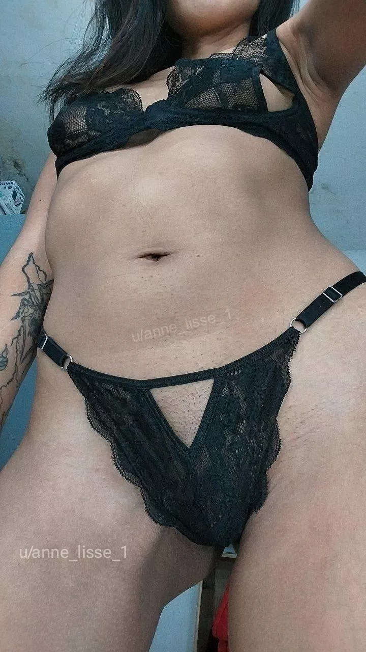 I imagine your tongue around my brown navel continue, and don't stop