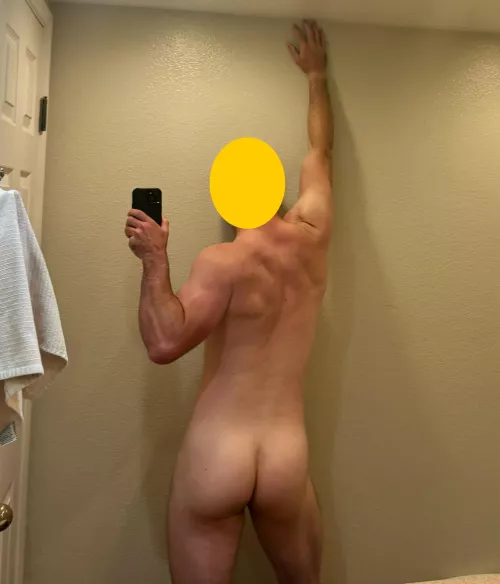 I used to be as flat as a pancake, but then deadlifts came into my life.