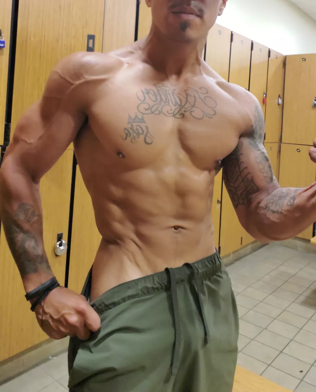 Locker room flex