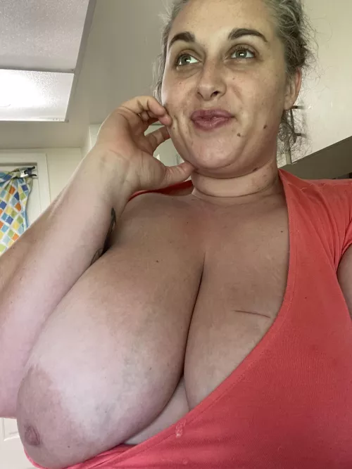 Love giving the neighbors a show 