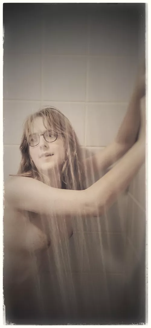 Monday blues... make it up to me in the shower tonight 