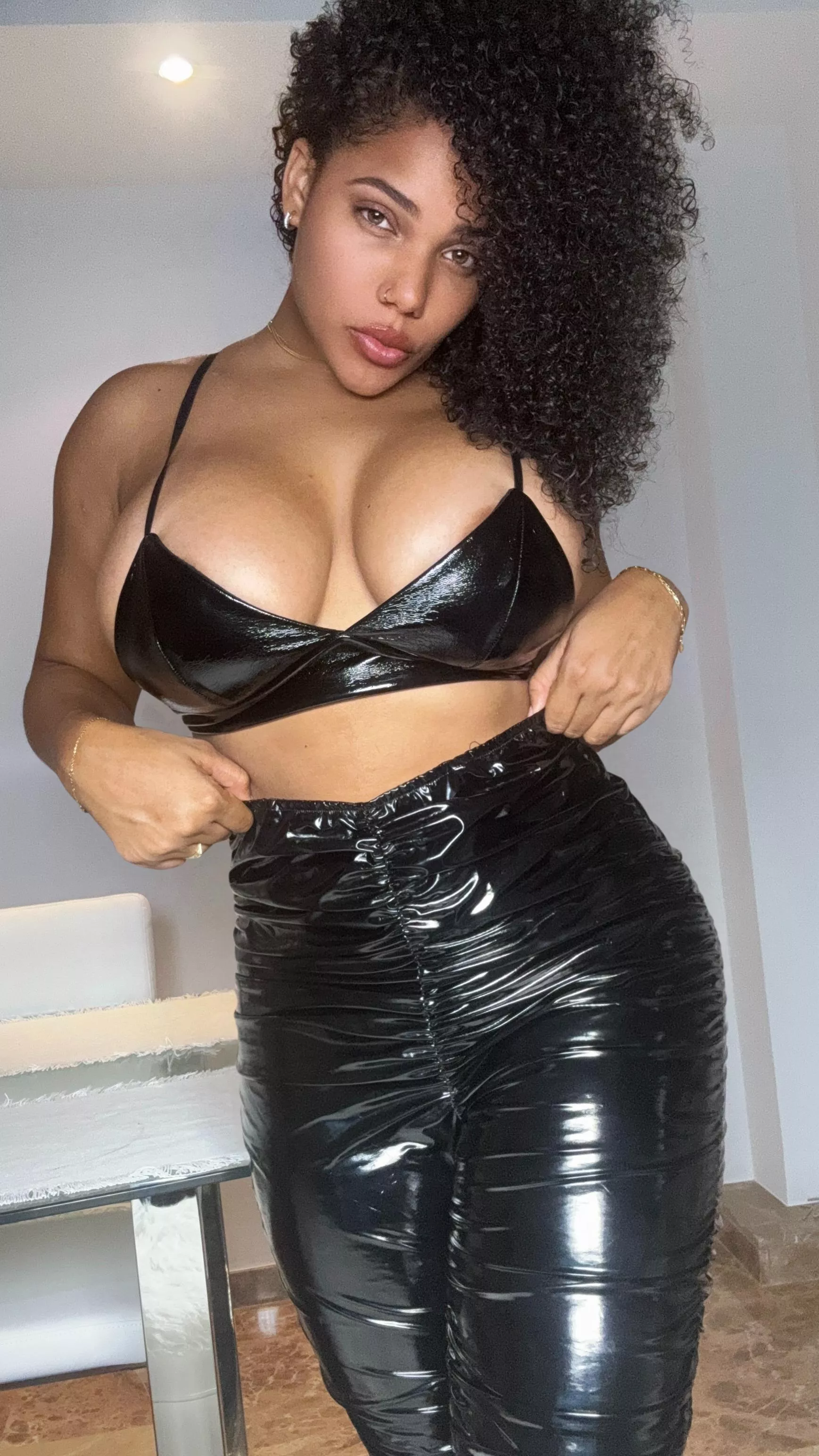 this body is all yours <3