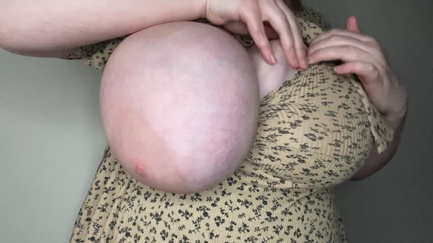 1 boob out Thursday :)