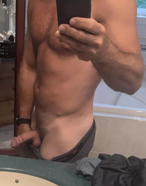 [43] Morning mirror check