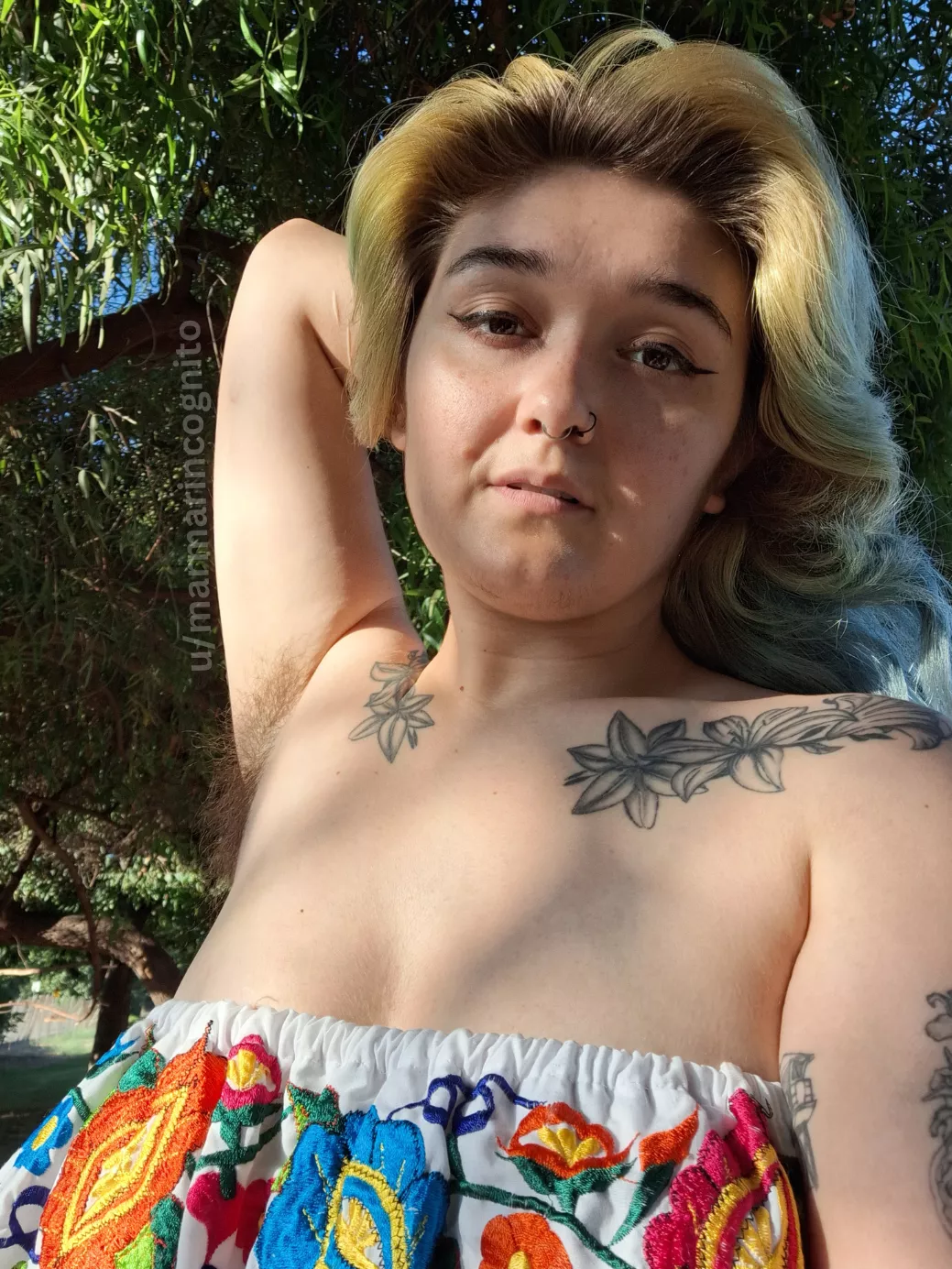 Beautiful sunny day to be a hairy honey!