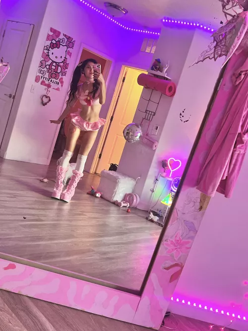 🎀💕 little rave outfit ♡