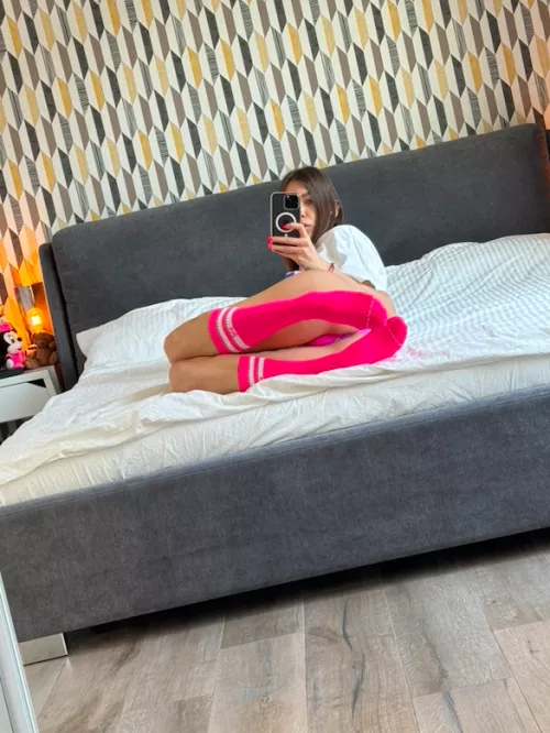 Pink socks and pink panties. What do you say ?