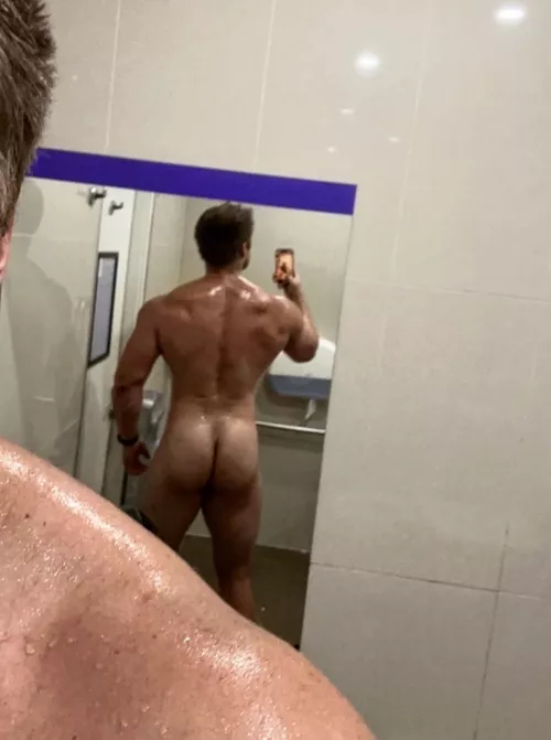 Sweaty squat session