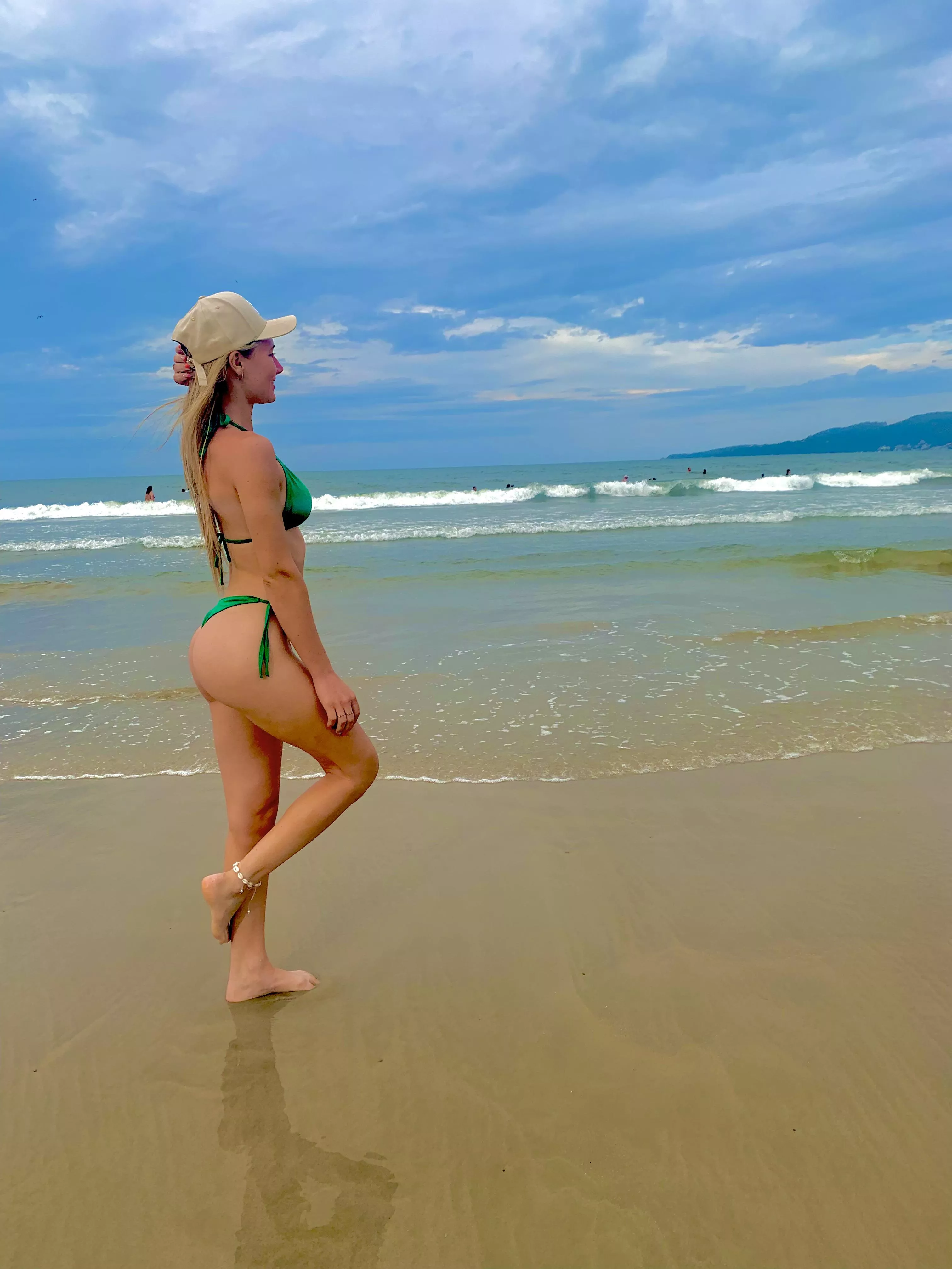 Always enjoying the looks of men