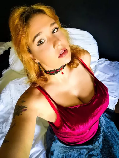 Curvy girls are just more fun