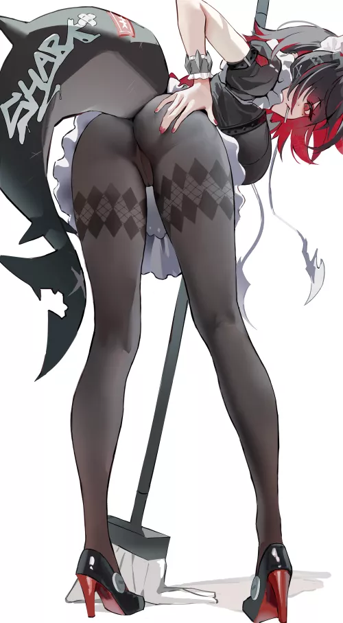 Ellen Joe showing her ass