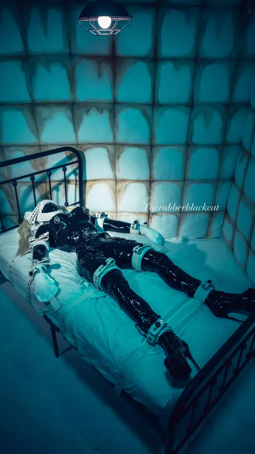 Fully committed to my kinks