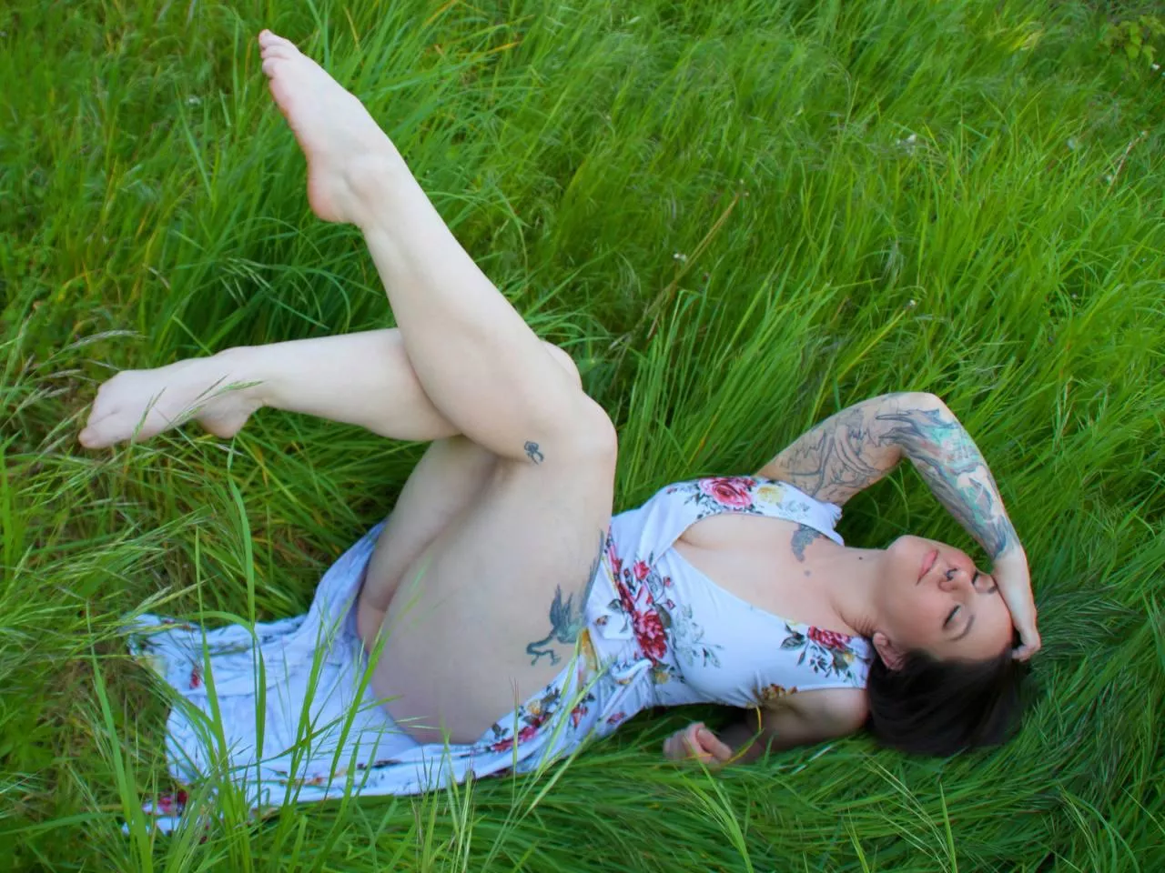 Guess what, I'm not wearing anything down there