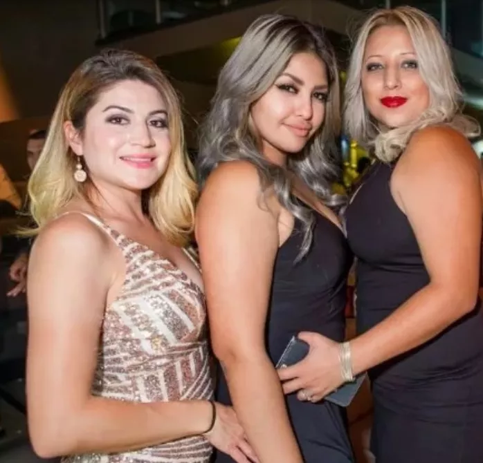 Mikfs ready to milk u dry