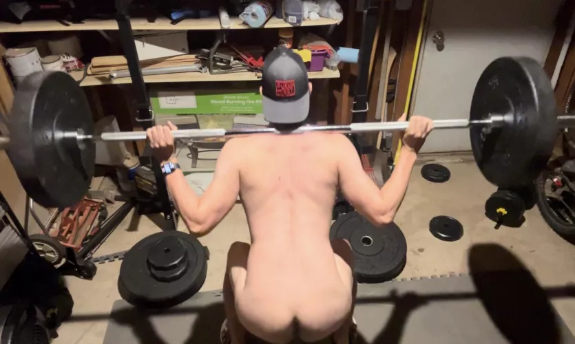 Small but I do squat!