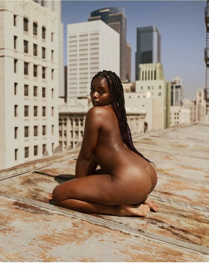 Snuck on the rooftop to sunbathe 