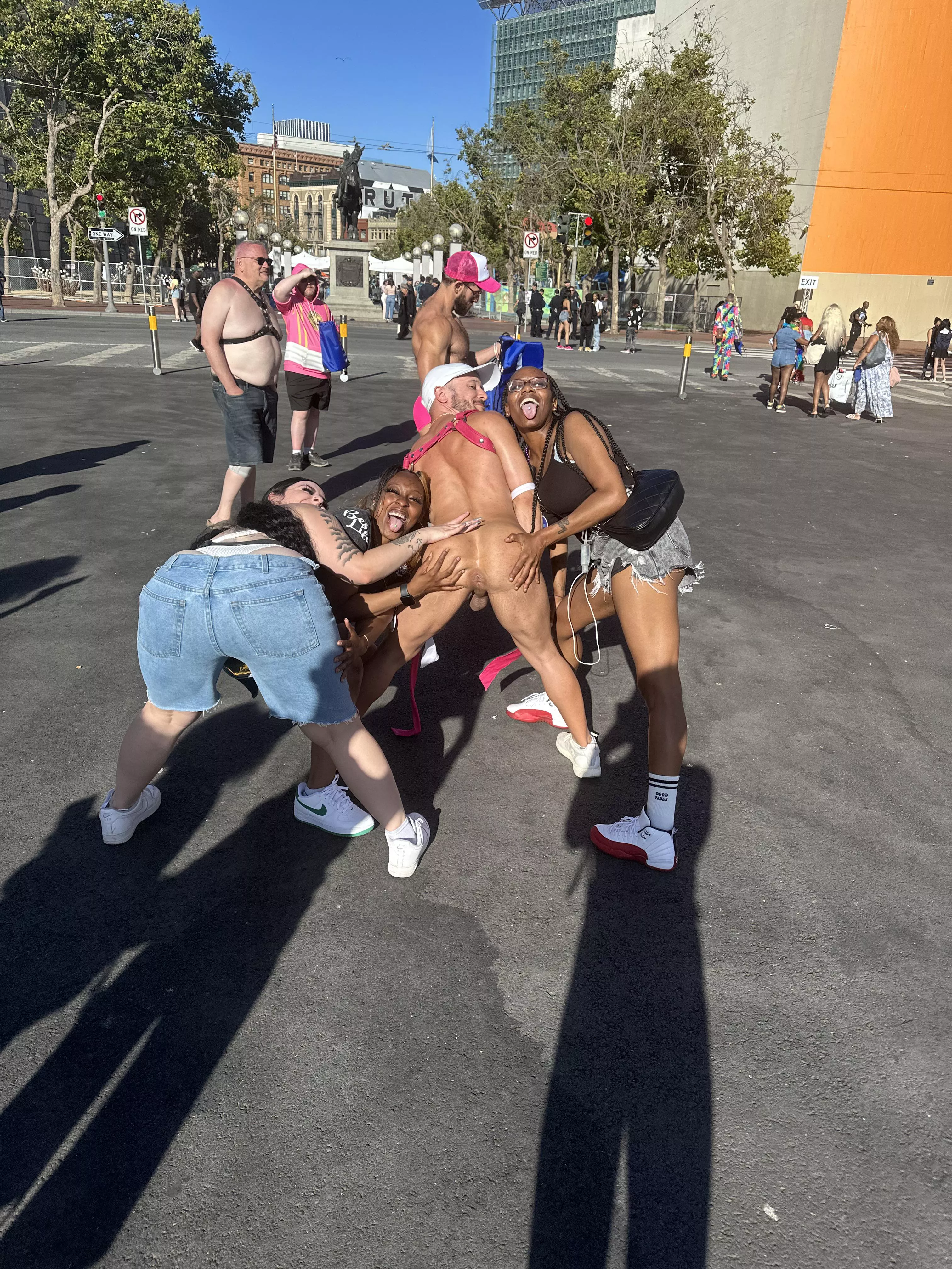 These girls ran up and did this before I could really do anything lol 💕